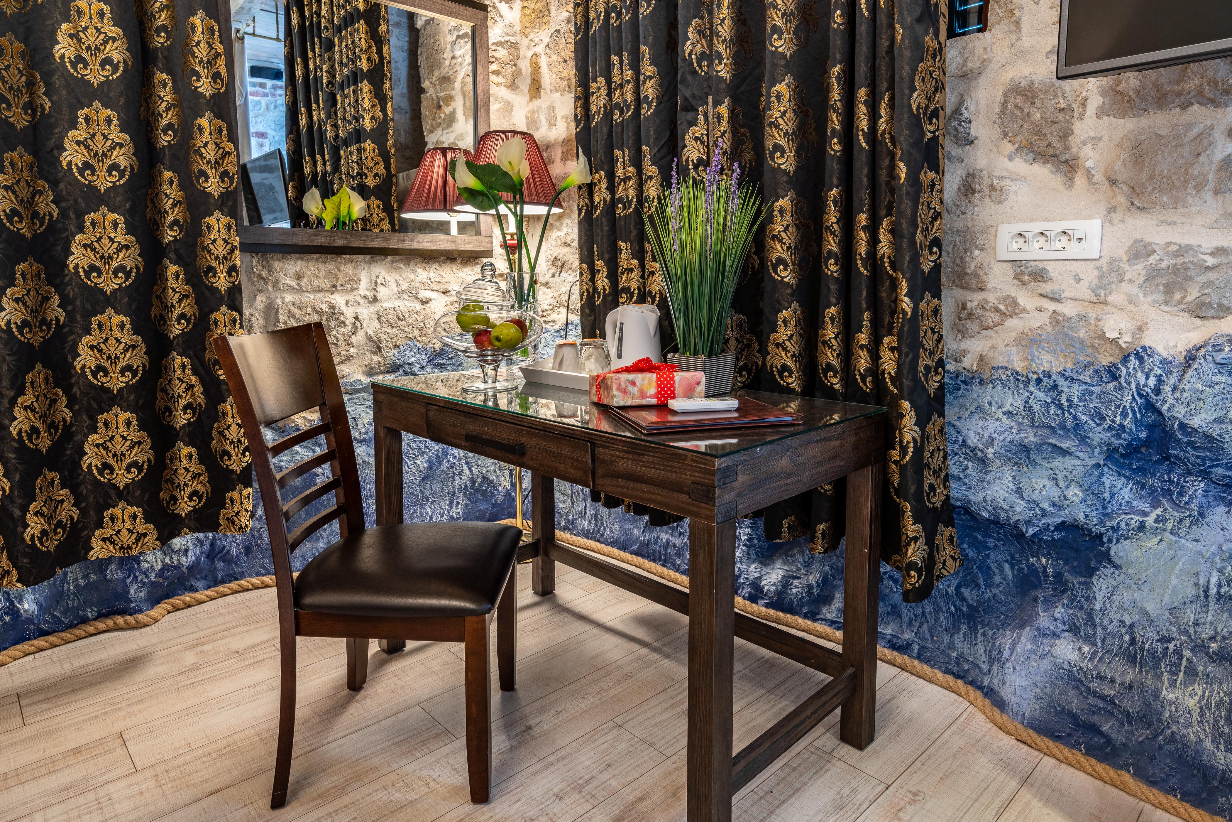 Heritage Palace Varos - Mag Quaint & Elegant Boutique Hotels Split Dış mekan fotoğraf
