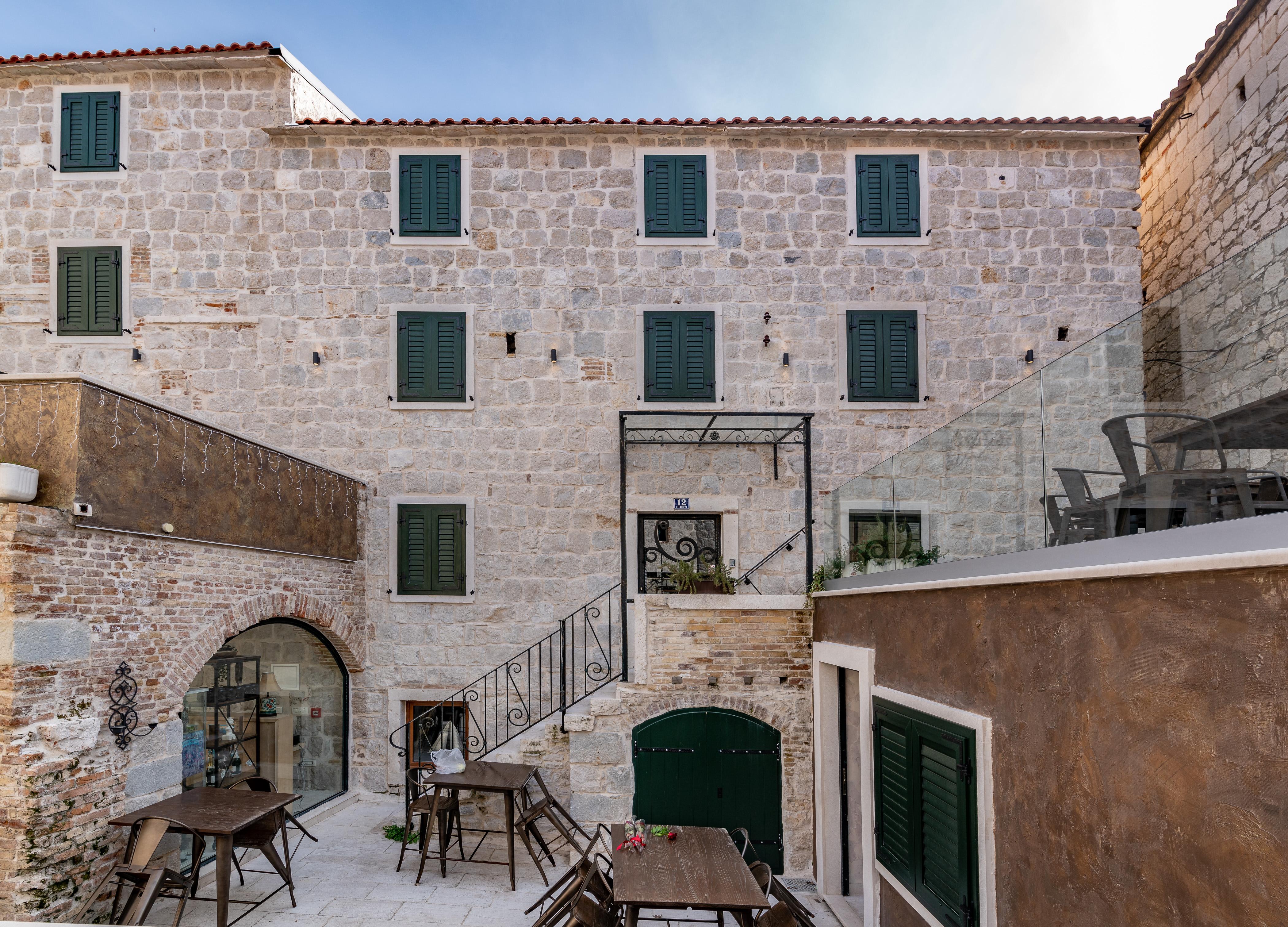 Heritage Palace Varos - Mag Quaint & Elegant Boutique Hotels Split Dış mekan fotoğraf