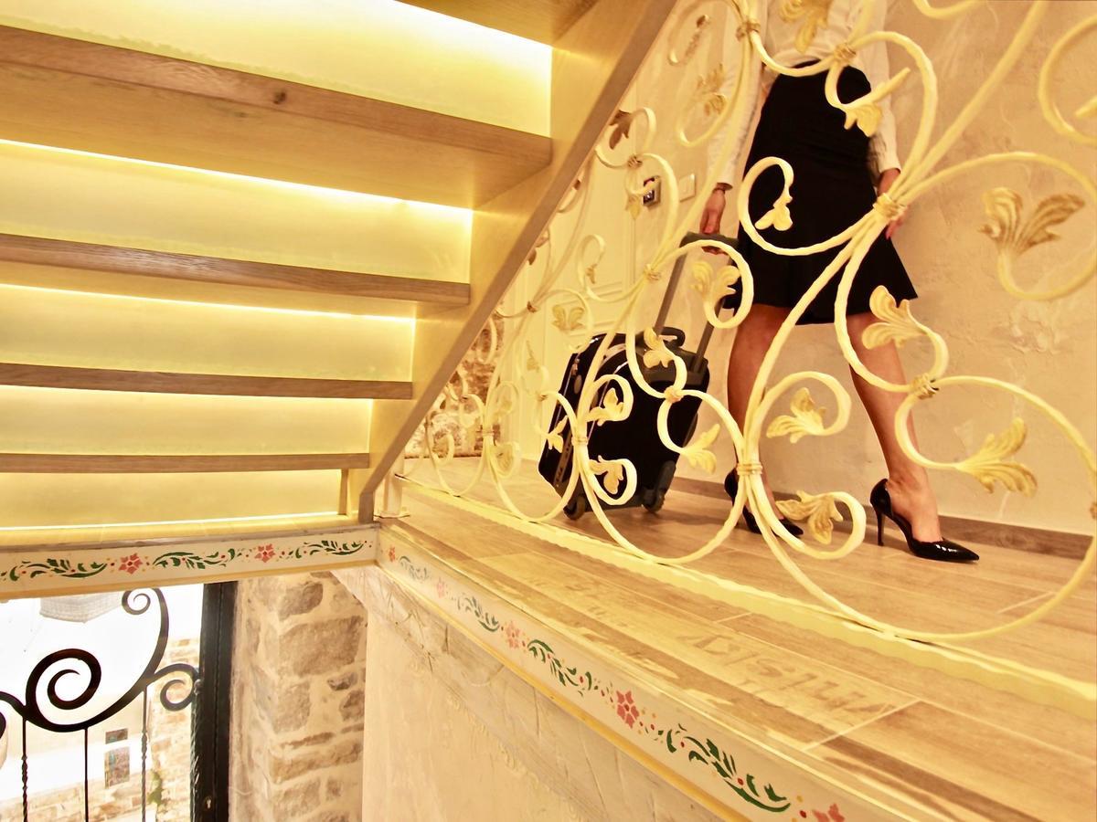 Heritage Palace Varos - Mag Quaint & Elegant Boutique Hotels Split Dış mekan fotoğraf